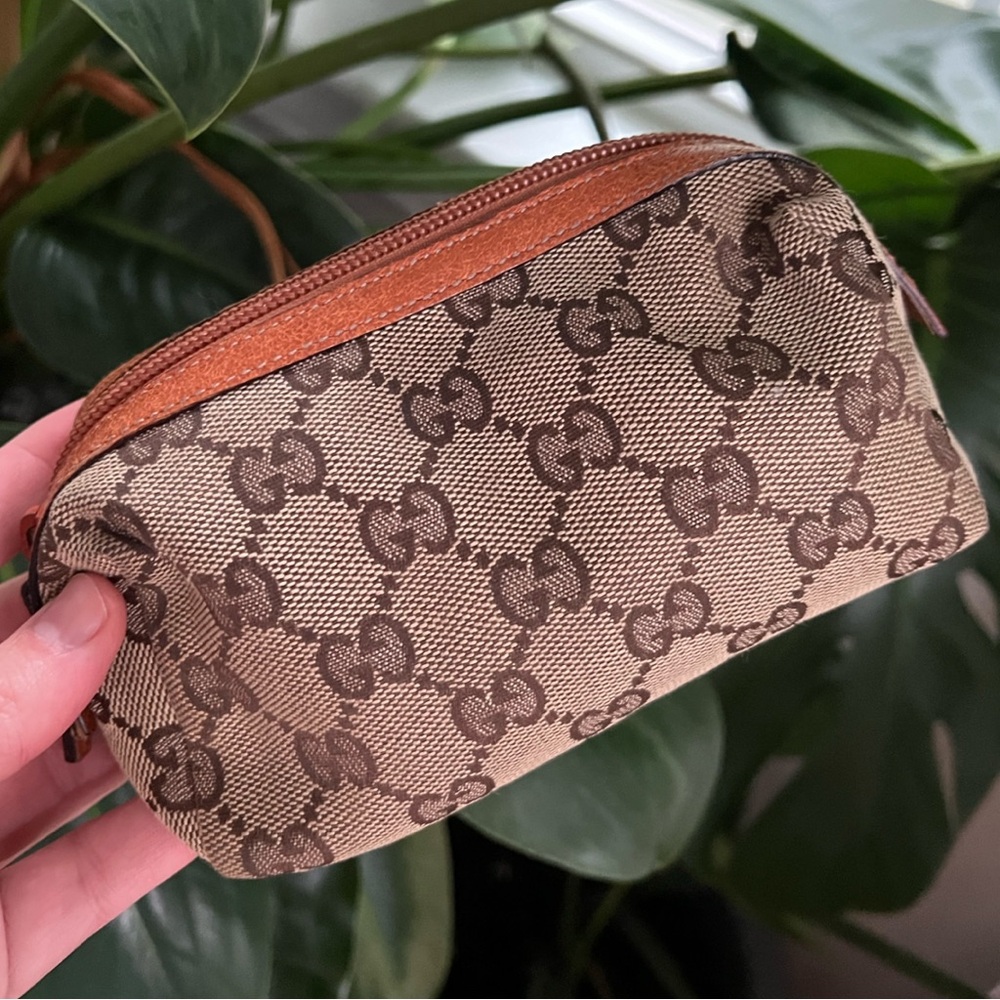 Authentic: Gucci GG Canvas Cosmetic Pouch